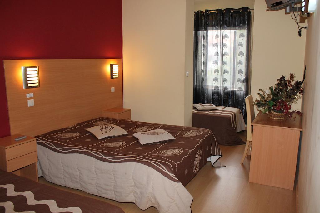 Guest House Estrela ปอร์โต ห้อง รูปภาพ
