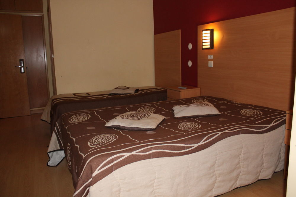 Guest House Estrela ปอร์โต ภายนอก รูปภาพ